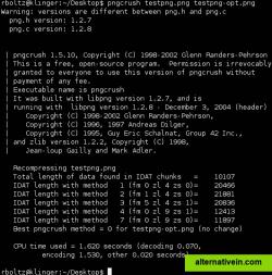 pngcrush running in gnome-terminal.